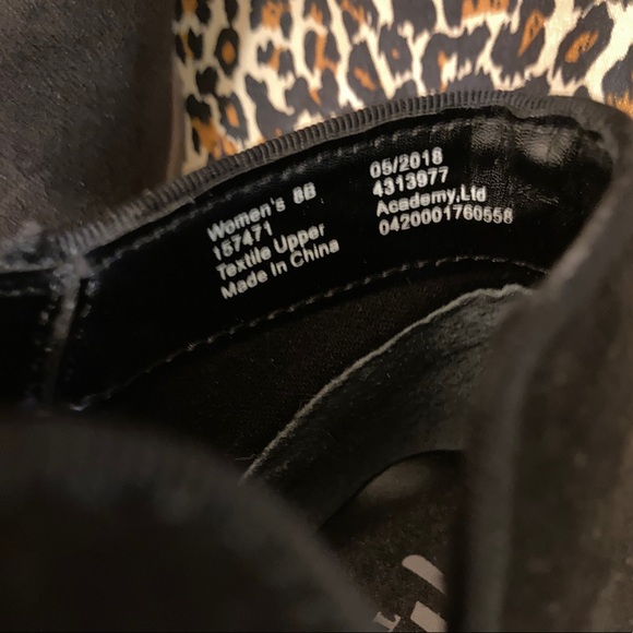 Austin Trading Co. Women’s Size 8B - Picture 3 of 5